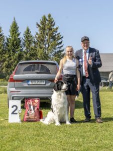 PARIM EMANE 2_White'n Black Jennifer